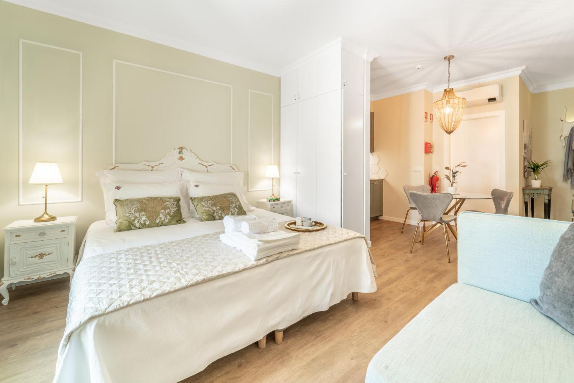 7 Styles Apartments By Raspberry Cascade Φάρο Δωμάτιο φωτογραφία